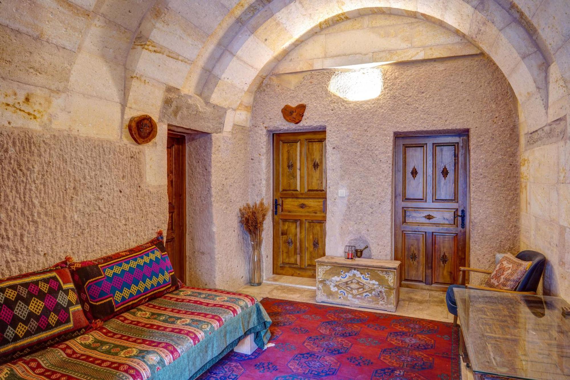 Vasil Cave Hotel Uçhisar Eksteriør billede
